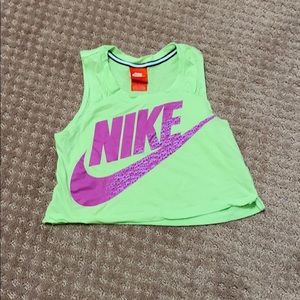 Girls athletic crop top